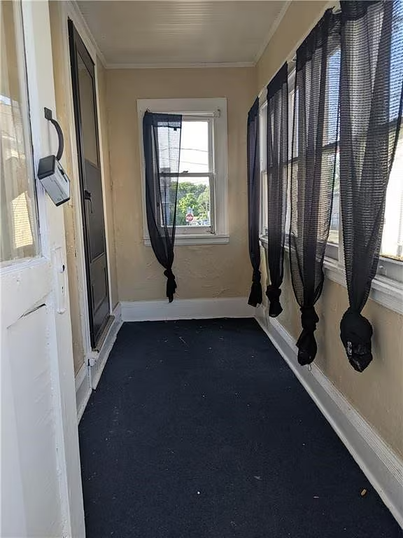 27 Leavenworth St photo 3