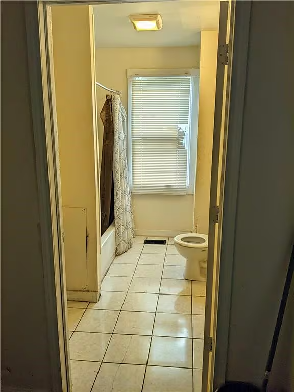 388 Smith St photo 6